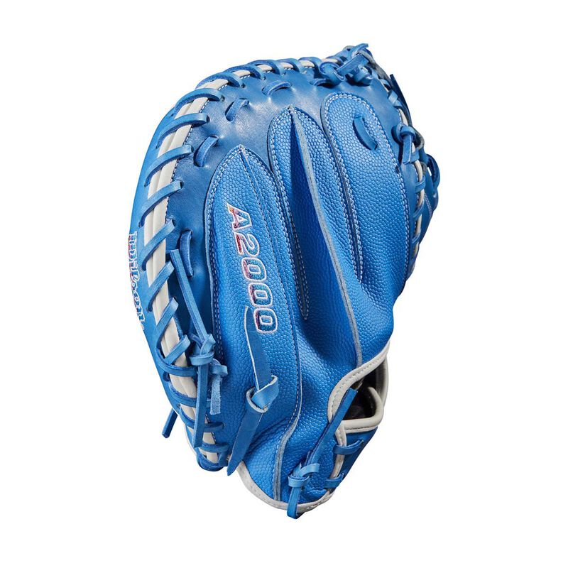 Wilson 33" A2000 Love the Moment Catchers Mitt image number 3