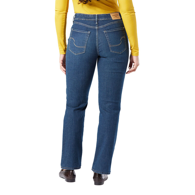 Signature by Levi Strauss & Co. Gold Label Women's Tshaping Straight Jeans image number 1