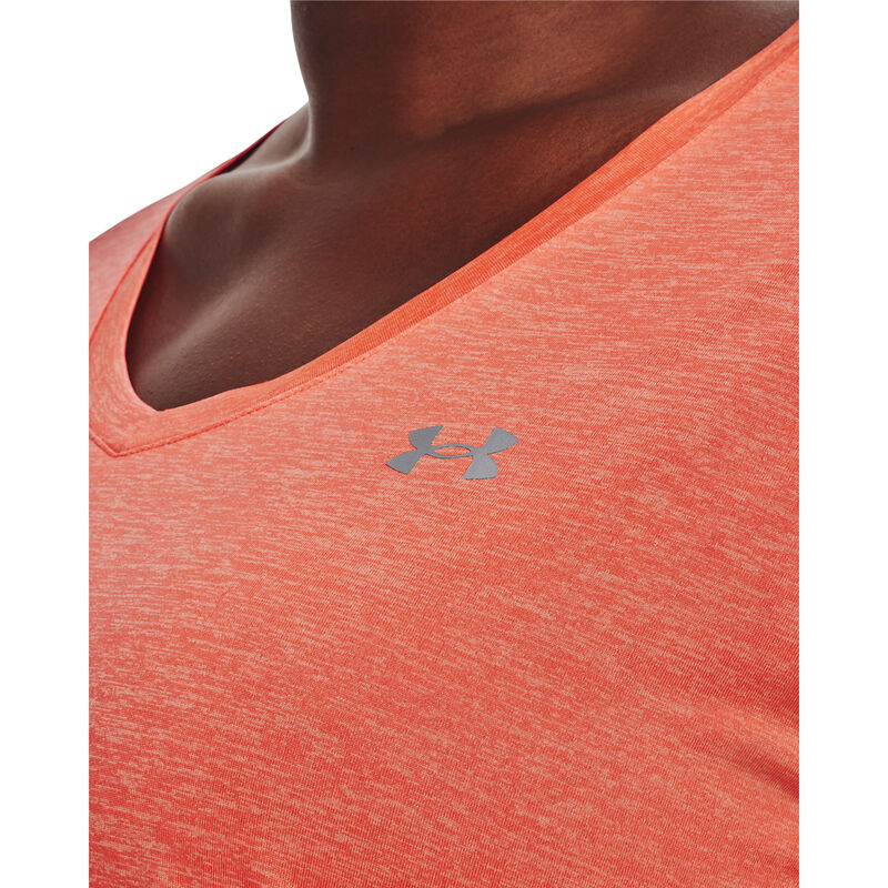 Under Armour Women's Plus Size Tech Twist Short Sleeve V-Neck Tee image number 3
