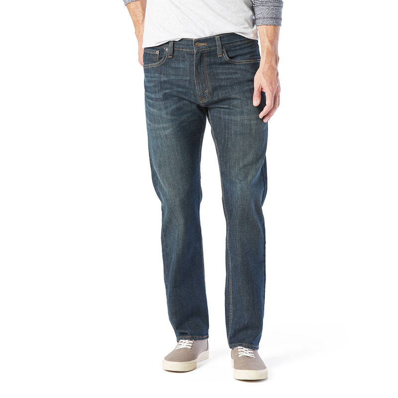 Signature by Levi Strauss & Co. Gold Label Men's Regular Fit Jeans image number 1