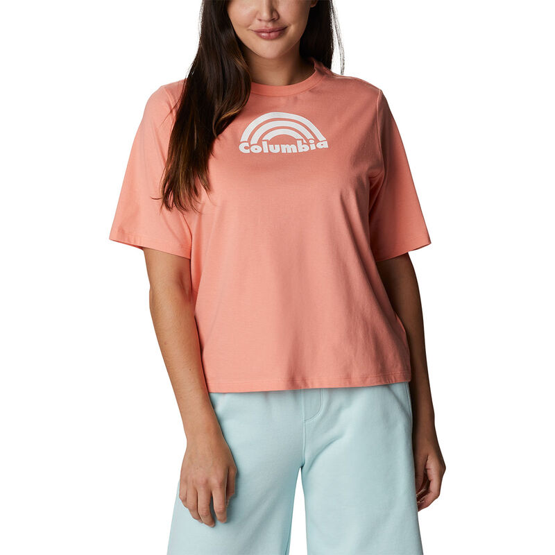 Columbia Women's North Cascades Relaxed Tee image number 0