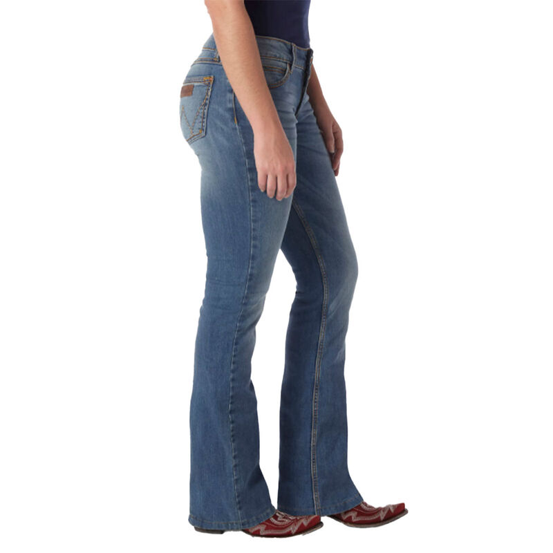 Wrangler Women's Retro Jeans image number 1