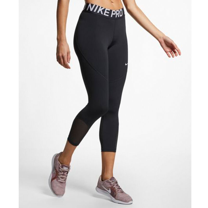 Nike Women's Pro Crops image number 1