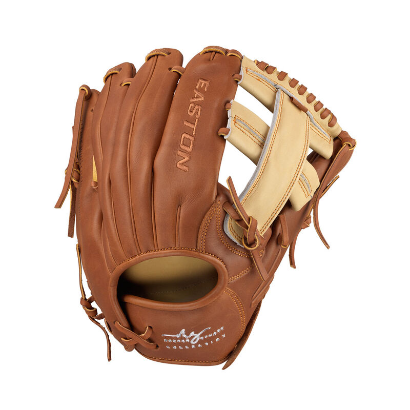 Easton 11.75" Professional Collection Fastpitch Glove                                  Right Hand Thrower image number 0