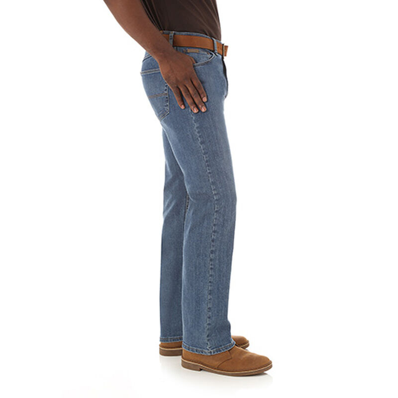 Wrangler Men's Straight Fit Flex Jeans image number 2