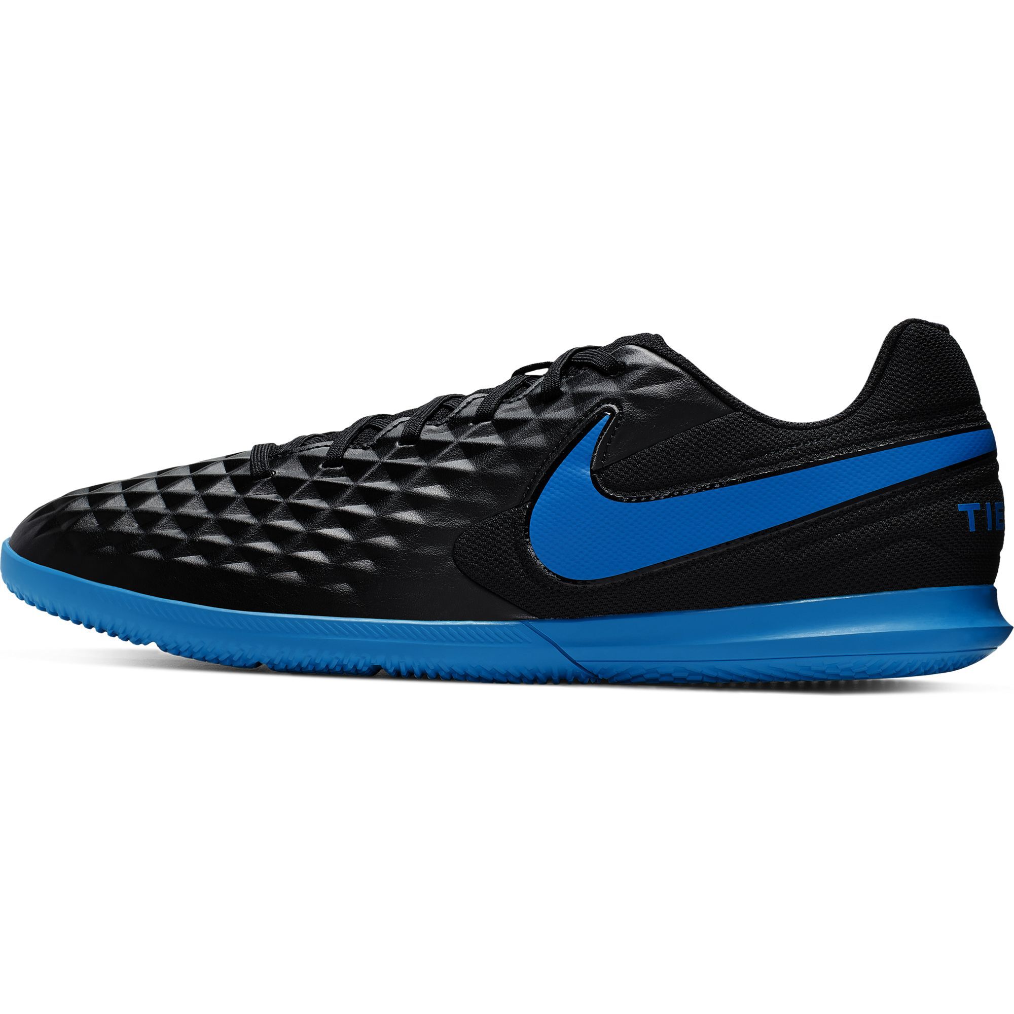 nike tiempo indoor soccer shoes