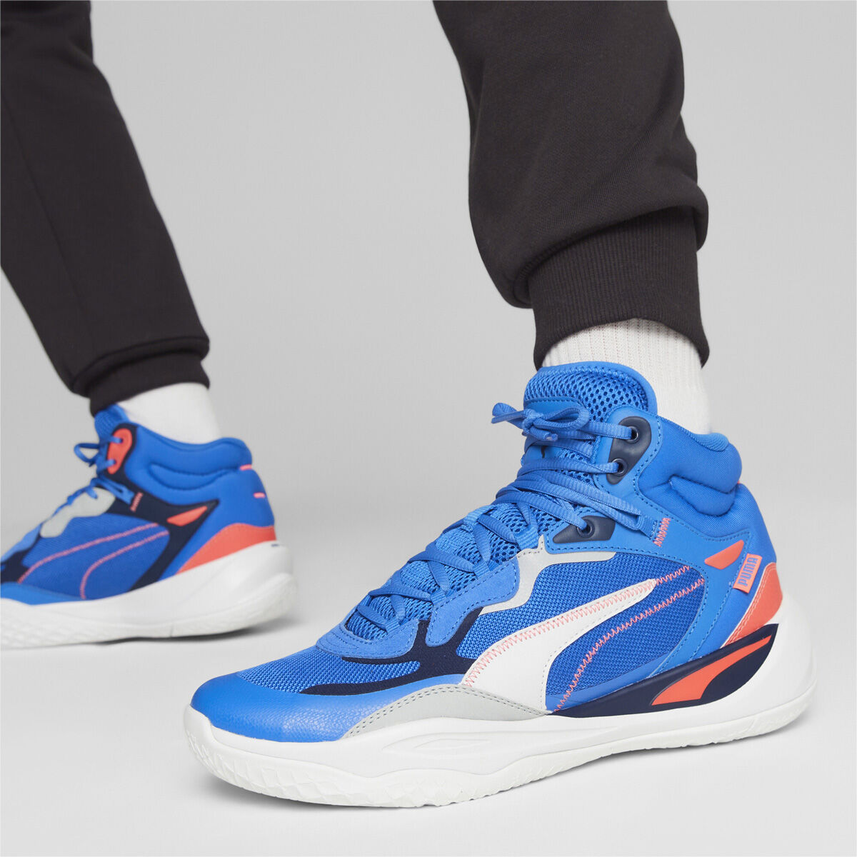Playmaker-Pro-Mid-Men's-