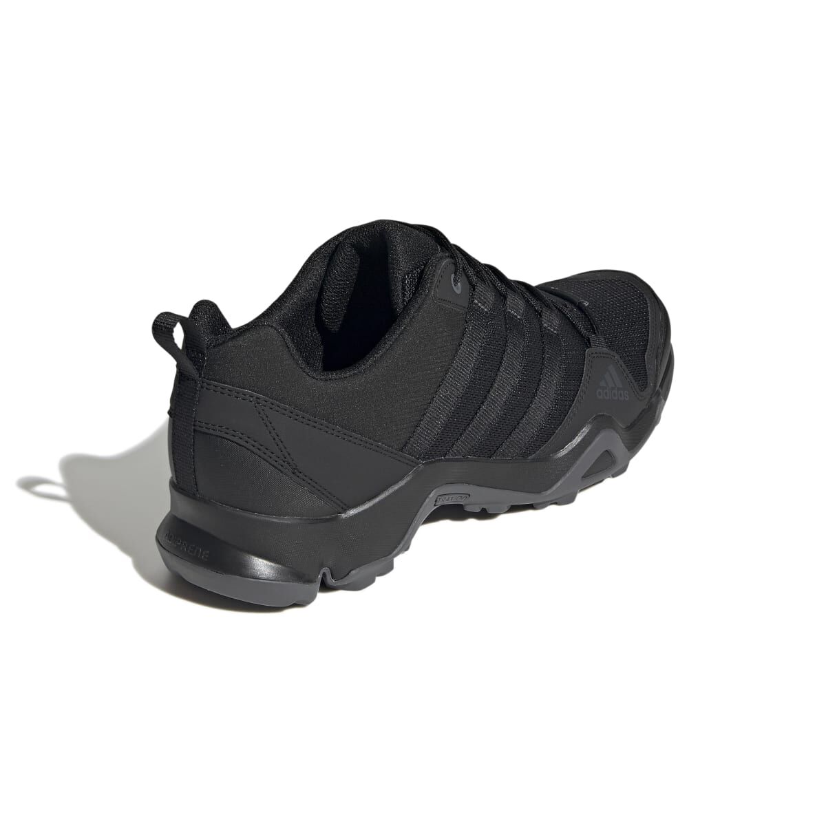 Adidas terrex ax2r 44 2025