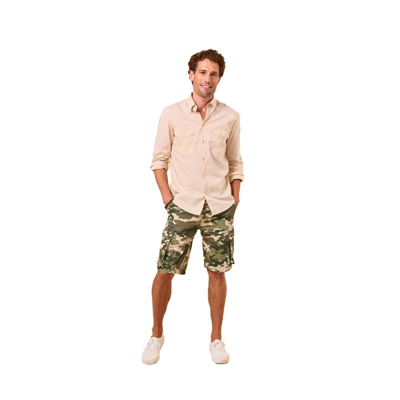 Signature by Levi Strauss & Co. Gold Label Men's Classic Cargo Shorts image number 0