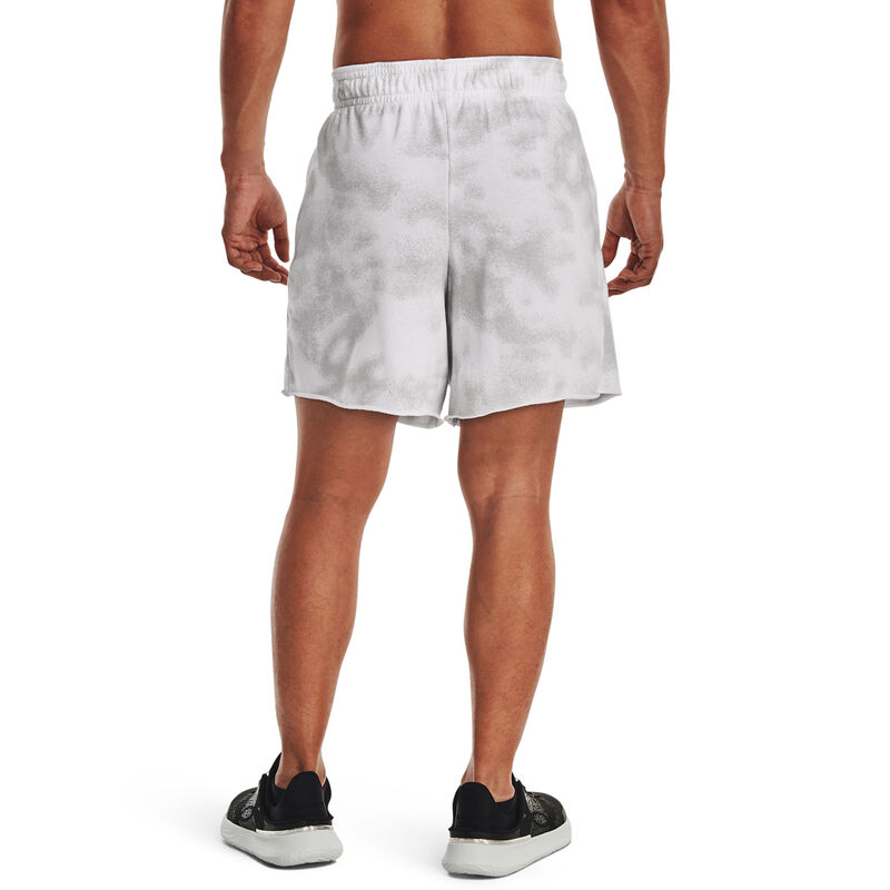 Under Armour Men's Camo 6" Shorts image number 2