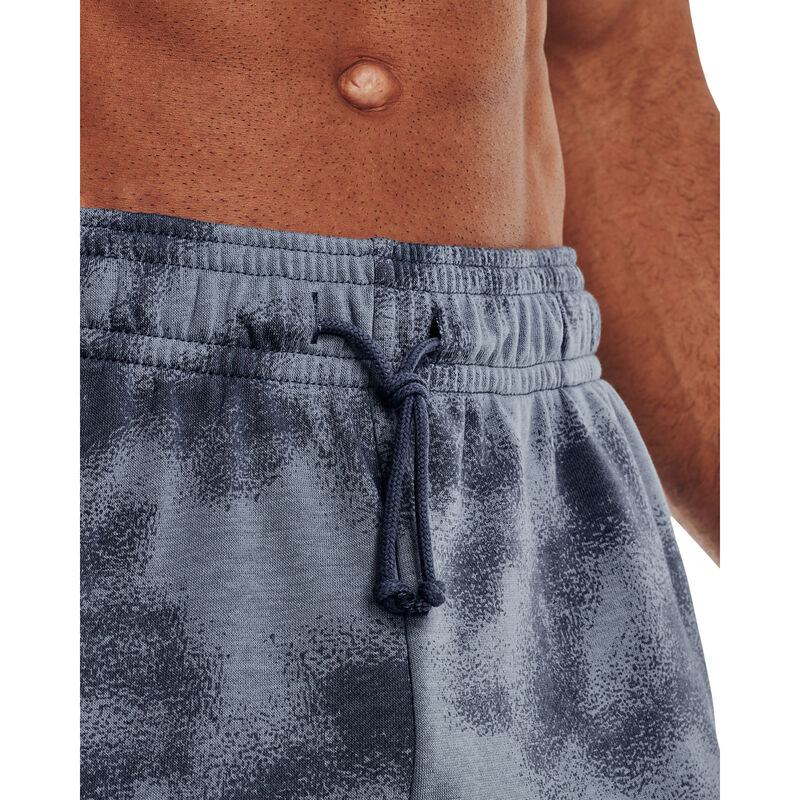 Under Armour Men's Camo 6" Shorts image number 3