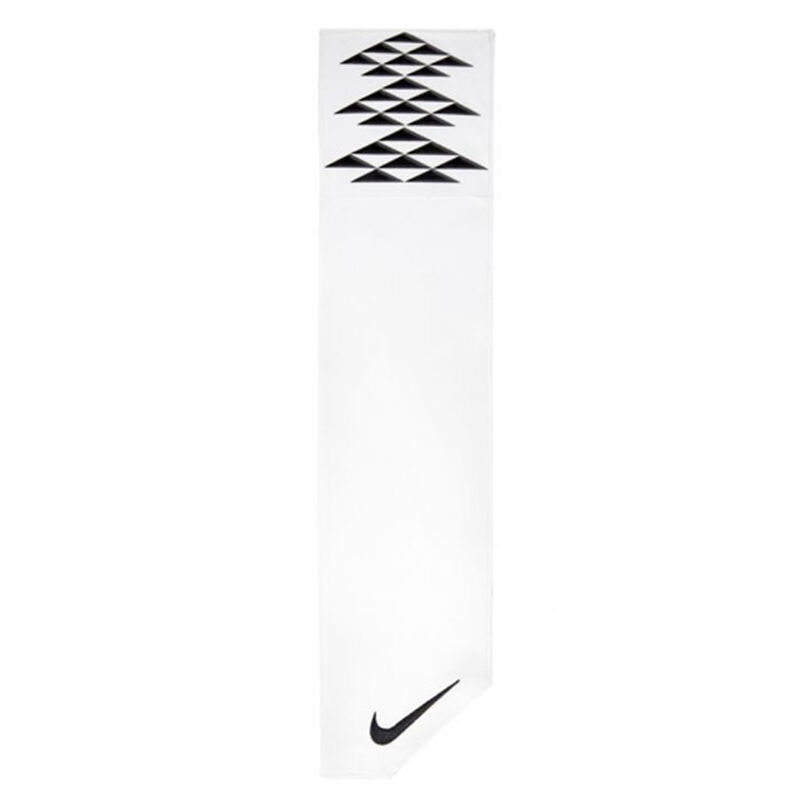 Nike Vapor Football Towel image number 0