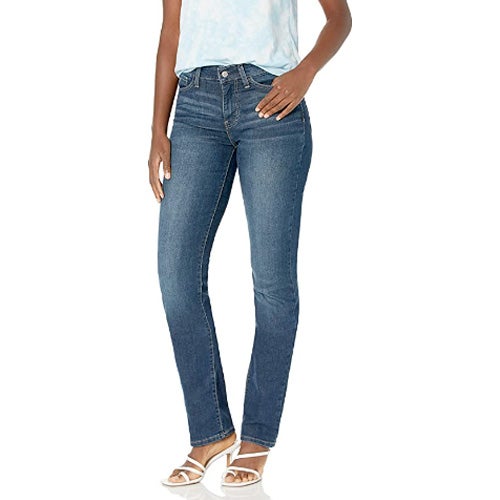 Signature by Levi Strauss & Co. Gold Label Women's Curvy Totally Shaping Straight Jeans