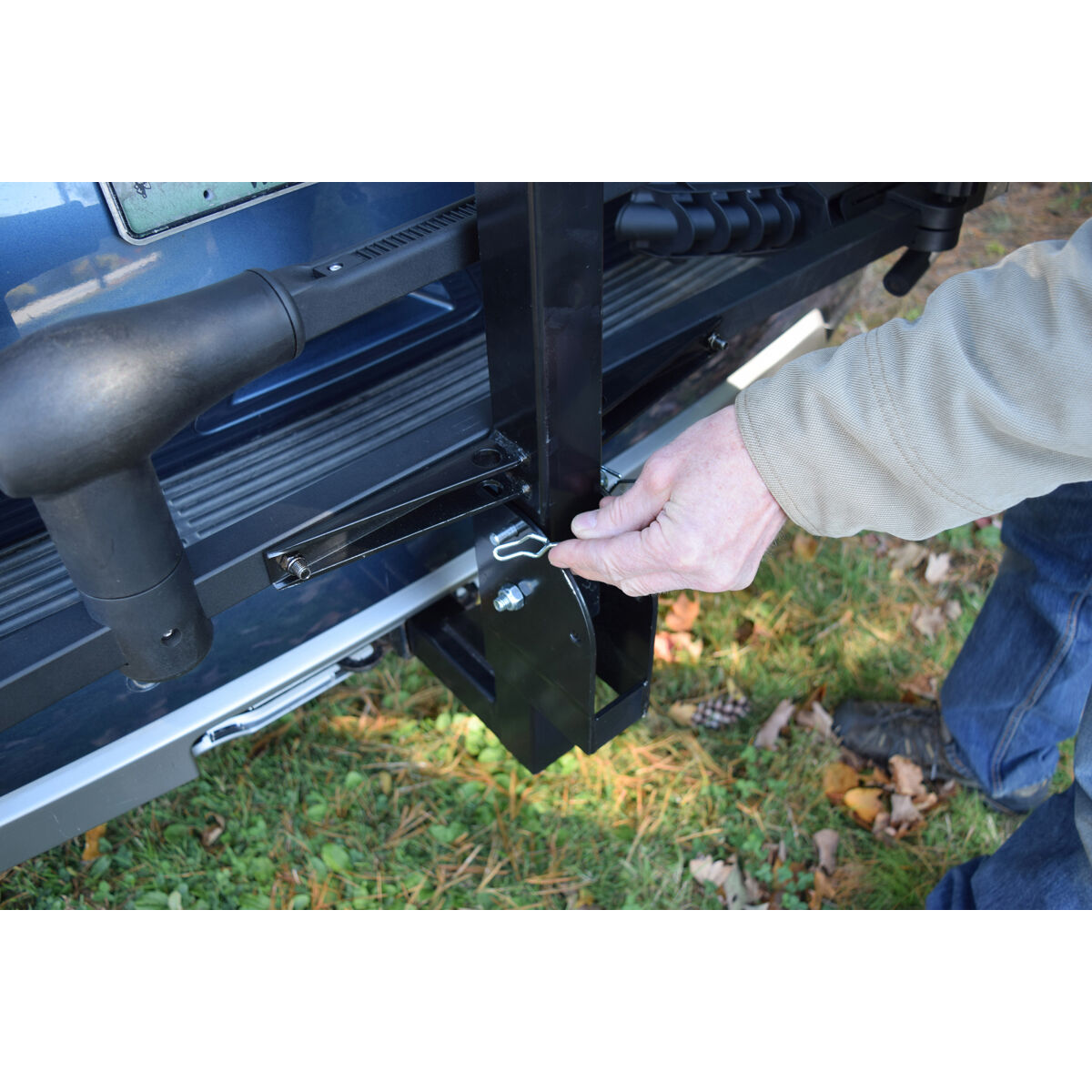 Malone Pilot HM2 - Hitch Mount Platform Expandable 2 Bike Carrier (2 )