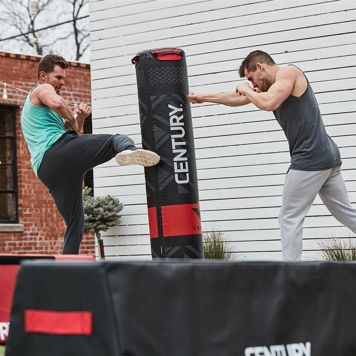 Century Versys Fight Simulator with Base