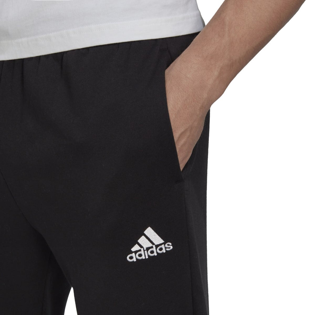 adidas Men's Essentials Fleece Regular Tapered Joggers
