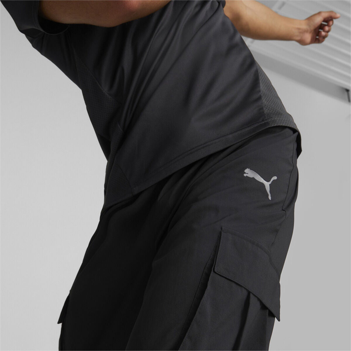 Puma Men's Train Fav Woven Cargo Pant Athletic Apparel