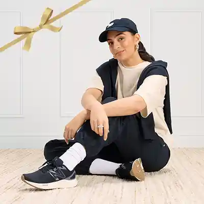 <div style="text-align: center;"><b style="background-color: rgba(0, 0, 0, 0);"><font color="#517f74">Footwear</font></b></div>