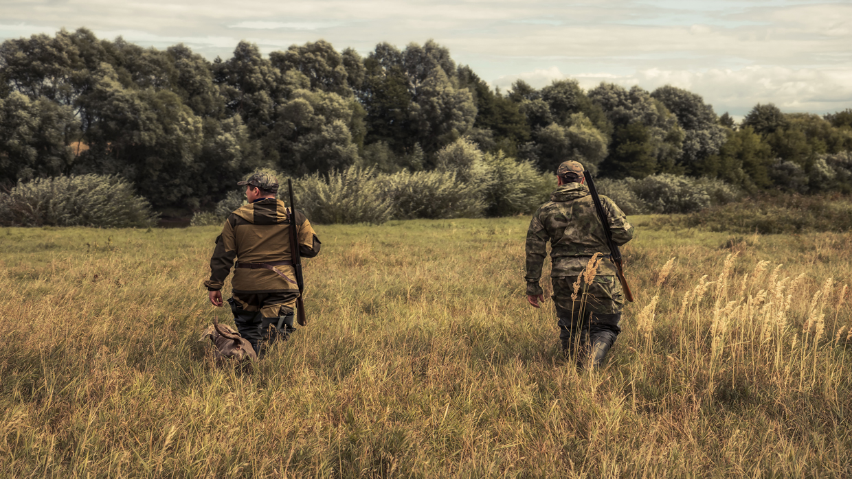 <p style="text-align: center;"><b style="">View Hunting Gifts For Dad</b></p>