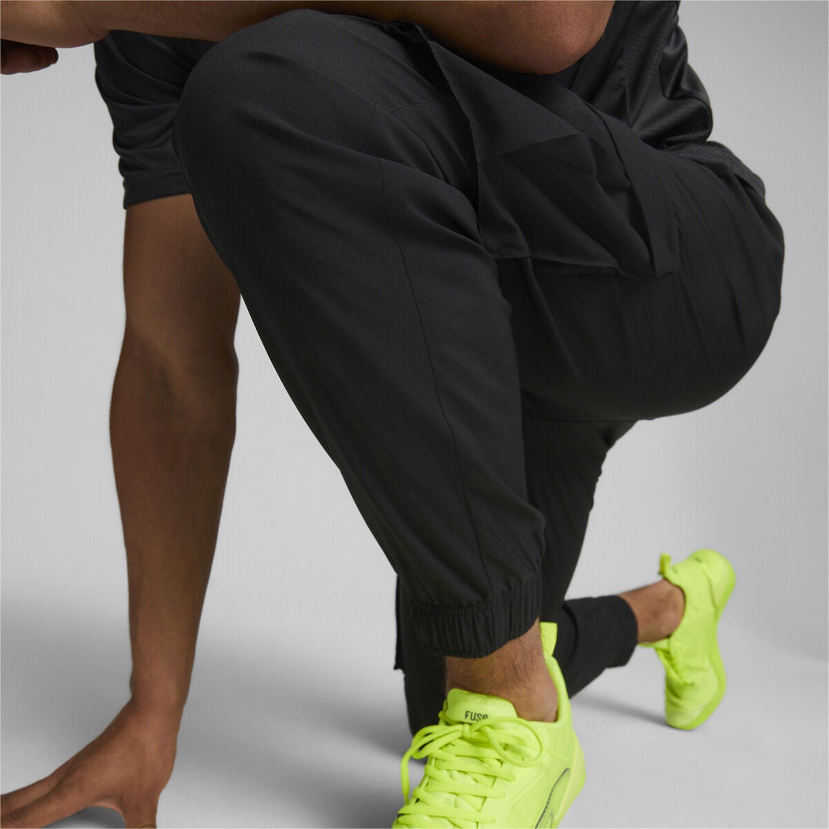 Puma Men's Train Fav Woven Cargo Pant Athletic Apparel