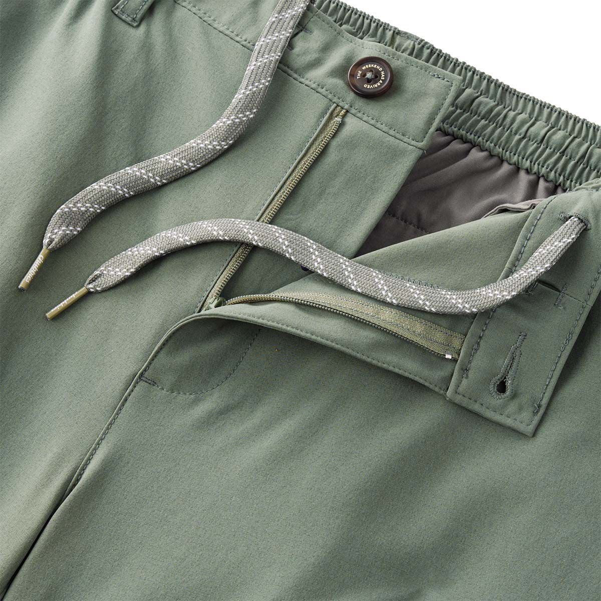 Chubbies Men's Forests 6" Everywear Performance Short