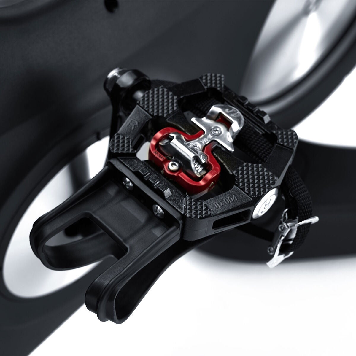 Echelon EX8s  Connect Stationary Exercise  Bike with 22  HD Touch Screen