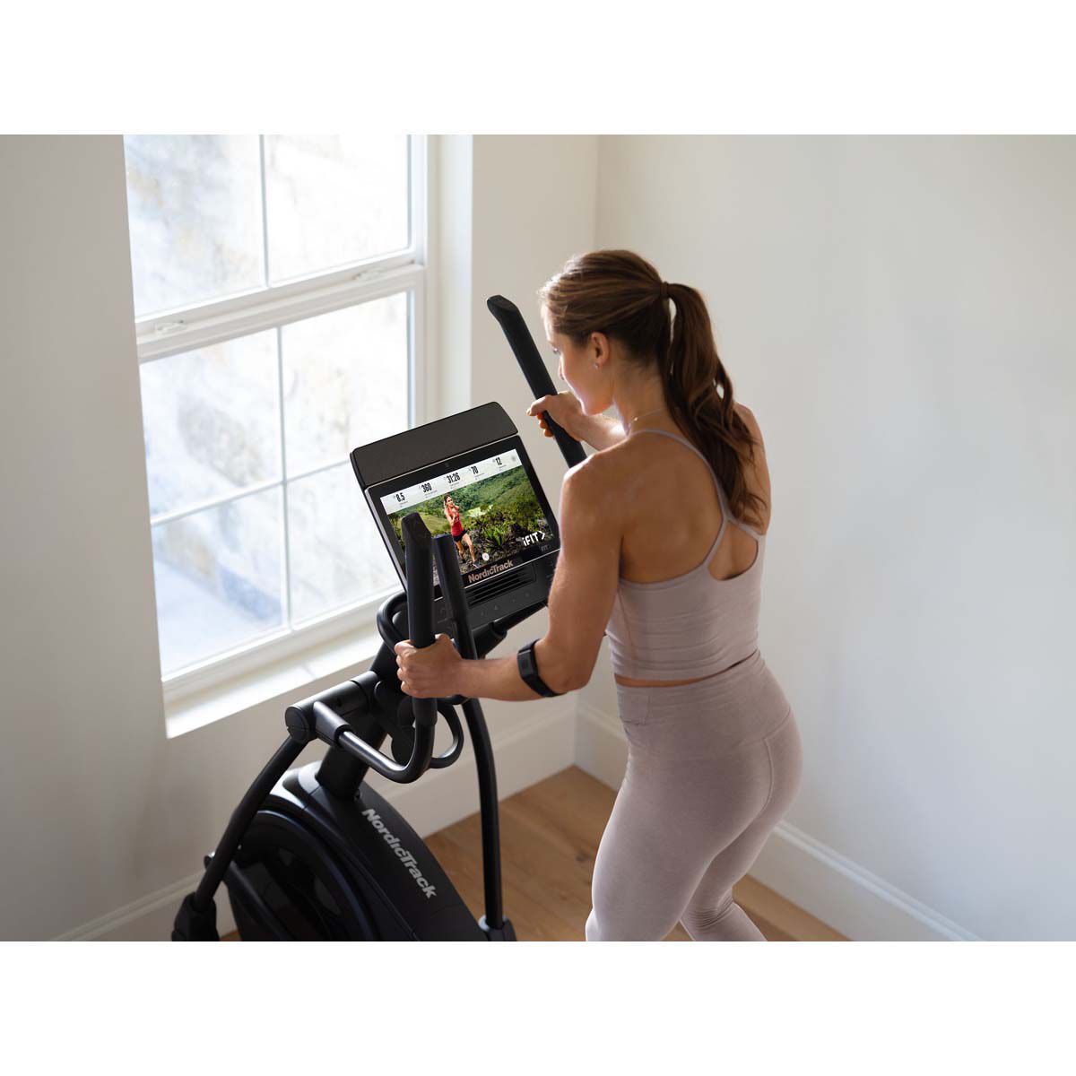 NordicTrack AirGlide 14i Elliptical