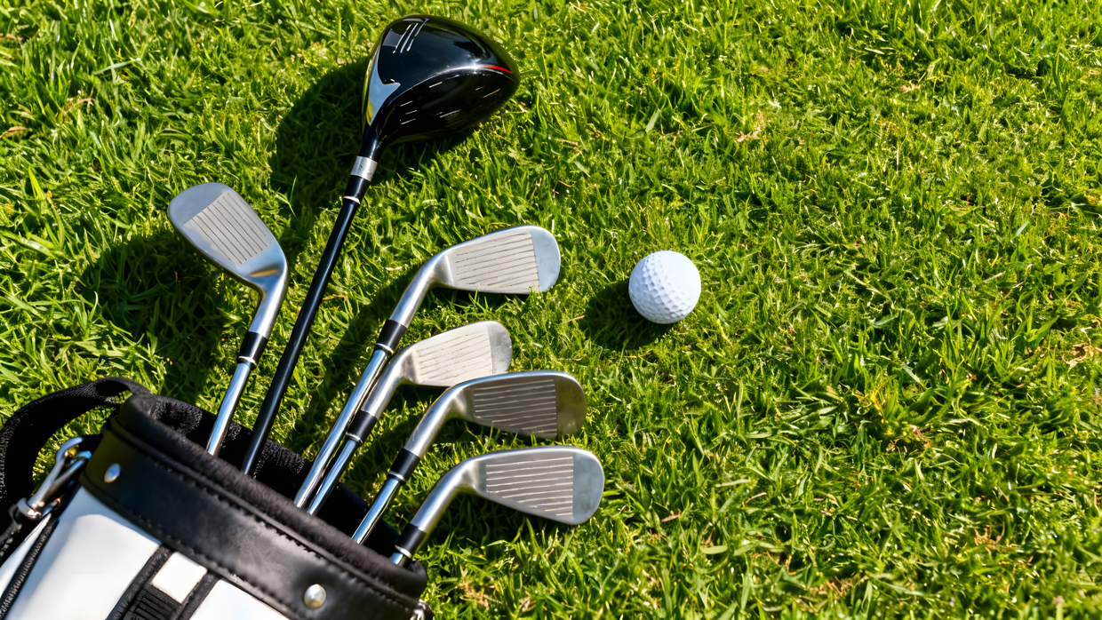 <p style="text-align: center;"><b style="">View All Golf Clubs</b></p>