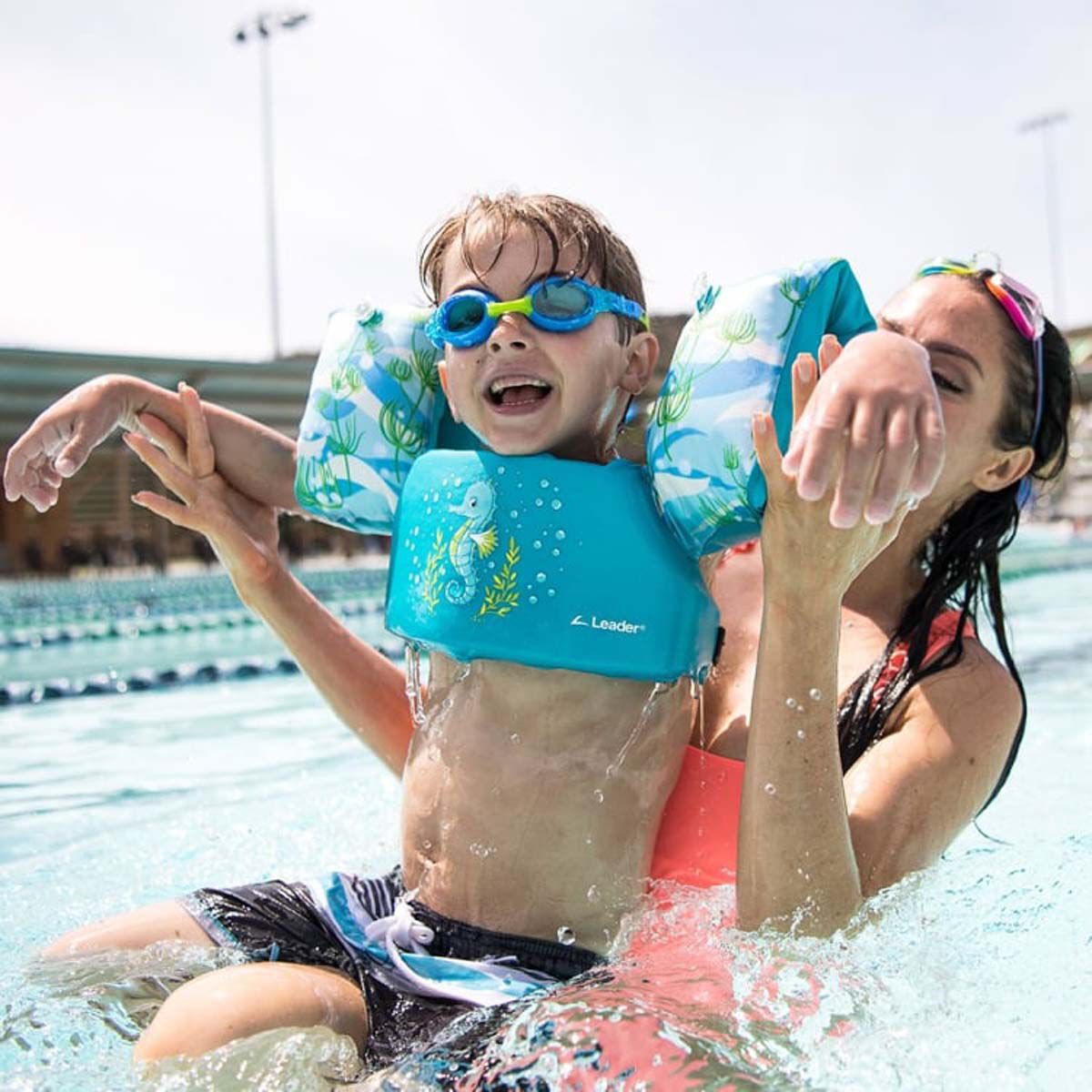 Leader Seahorse Water Buddy