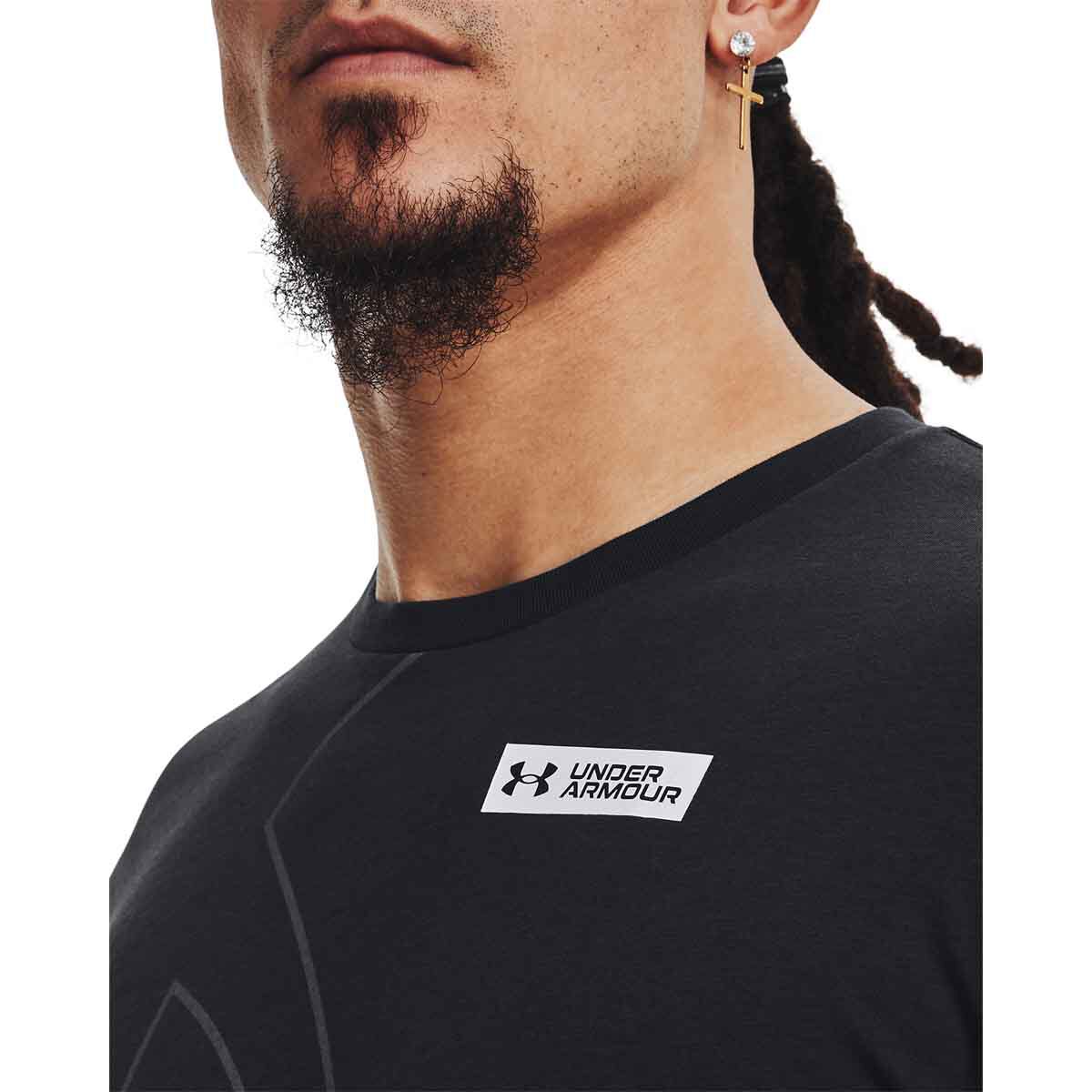 Under Armour Men's Huge Logo Short Sleeve Tee