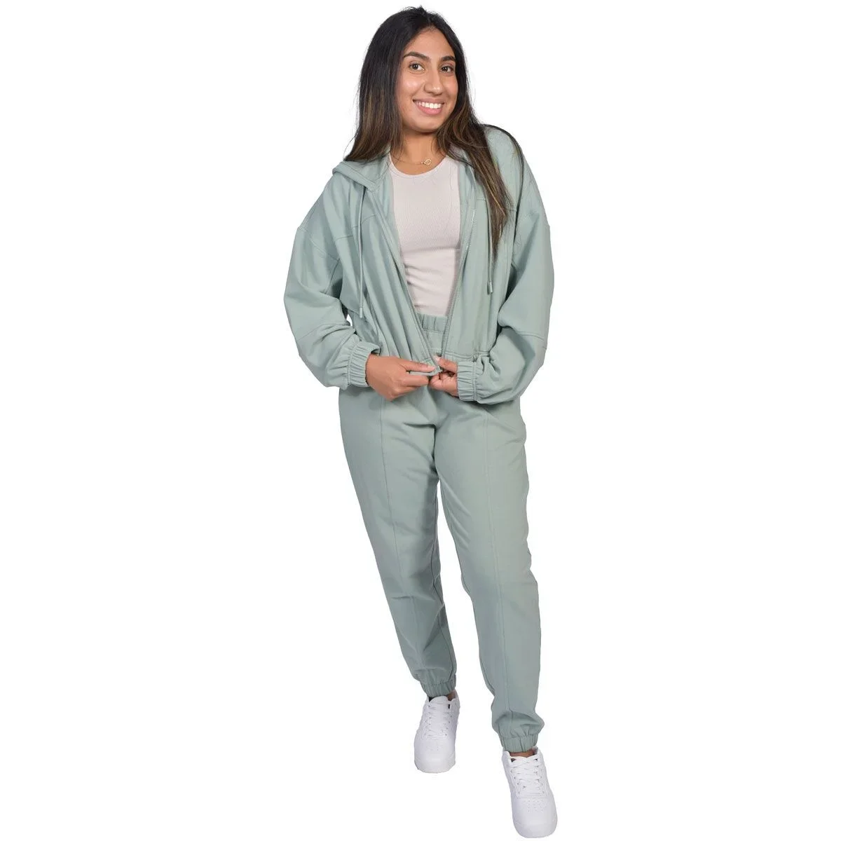 <div style="text-align: center;"><b style="background-color: rgba(0, 0, 0, 0);">Women's Apparel</b></div>