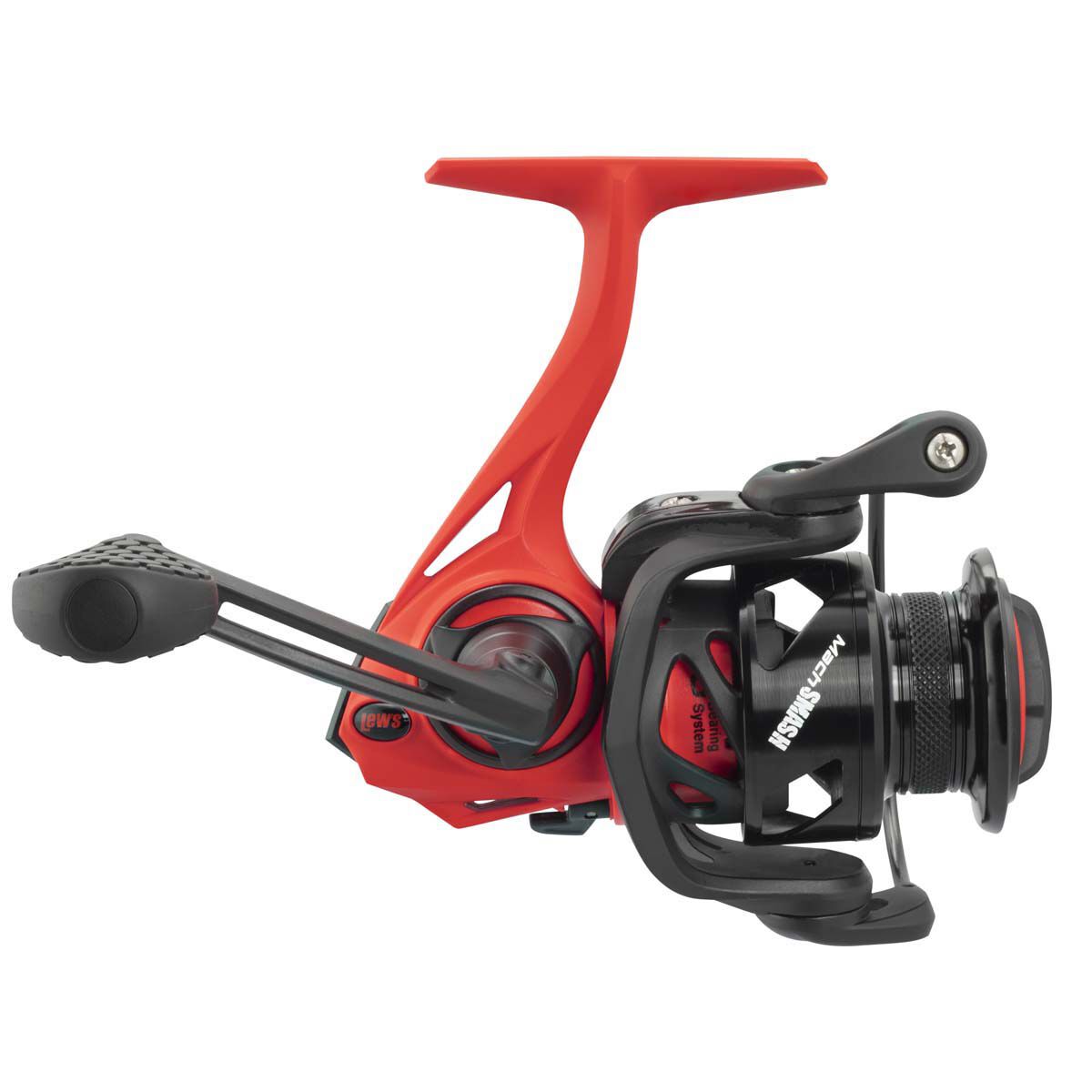 Lews Mach Smash Spinning Reel