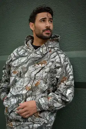 <div class="powerflex-label">
Men's Tops <span class="powerflex-arrow">›</span>
</div>
<style>
.powerflex-label {
text-align: center;
background: #6A6C62;
color: #ffffff;
font-weight: 700;
font-size: 16px;
padding: 12px 14px;
margin-top: 0;
cursor: pointer;
border-bottom: 4px solid #302E2D;
transition: all .2s ease;
}
.powerflex-label:hover {
filter: brightness(90%);
}
.powerflex-arrow {
display: inline-block;
margin-left: 7px;
font-size: 20px;
line-height: 1;
transition: transform .2s ease;
}
.powerflex-label:hover .powerflex-arrow {
transform: translateX(4px);
}
</style>