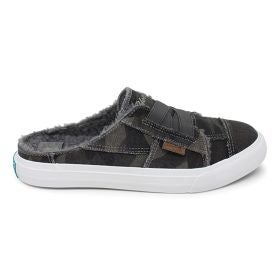 Blowfish Women's Minato Slip-On Shoes