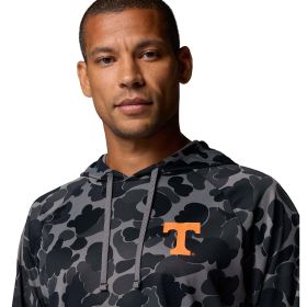 Columbia Men's Tennessee Volunteers Camo Wild Case Hoodie